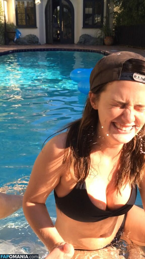 Addison Timlin Γυμνός Διαρρεύσαστη φωτογραφία #4