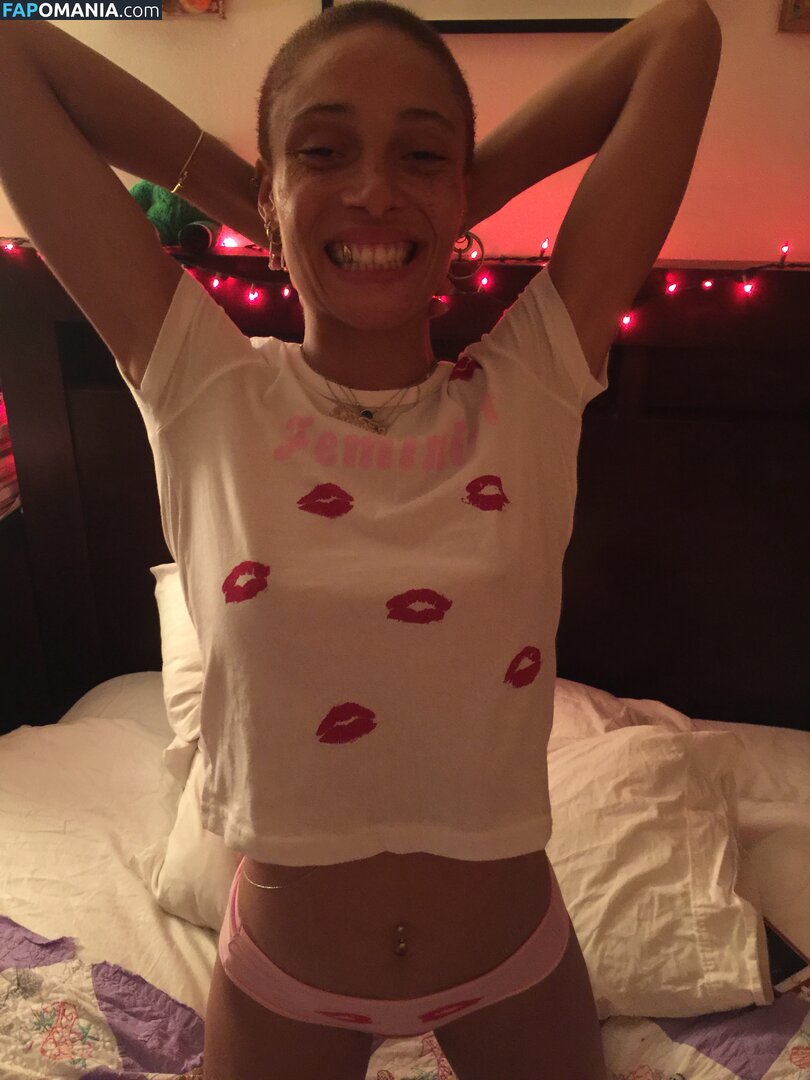 Adwoa Aboah Γυμνός Διαρρεύσαστη φωτογραφία #31