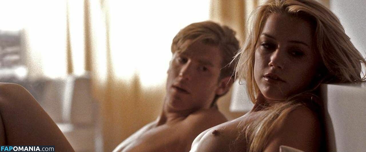 Amber Heard Γυμνός Διαρρεύσαστη φωτογραφία #30