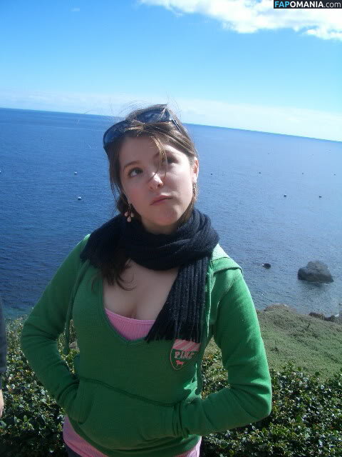 Anna Kendrick Γυμνός Διαρρεύσαστη φωτογραφία #14