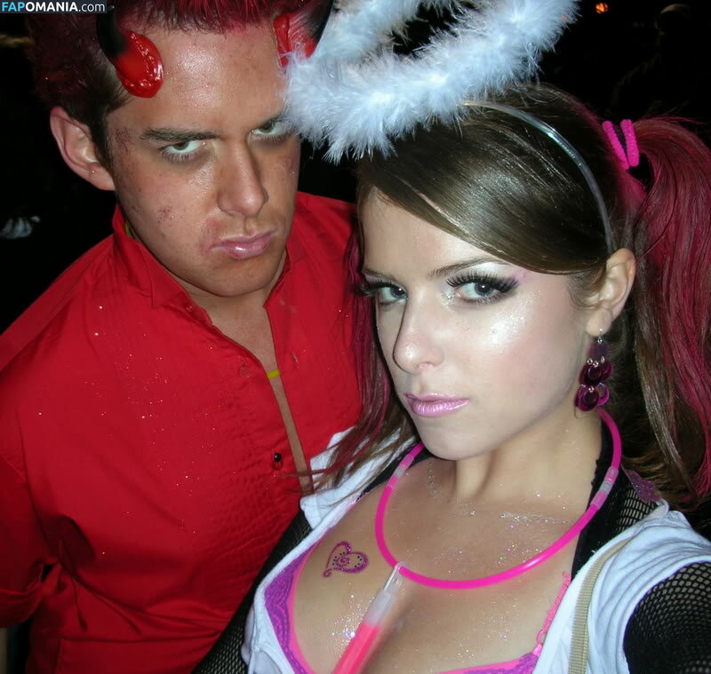 Anna Kendrick Γυμνός Διαρρεύσαστη φωτογραφία #54