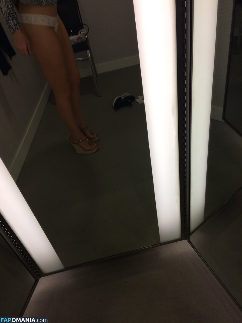 Ashley Mulheron Γυμνός Διαρρεύσαστη φωτογραφία #128