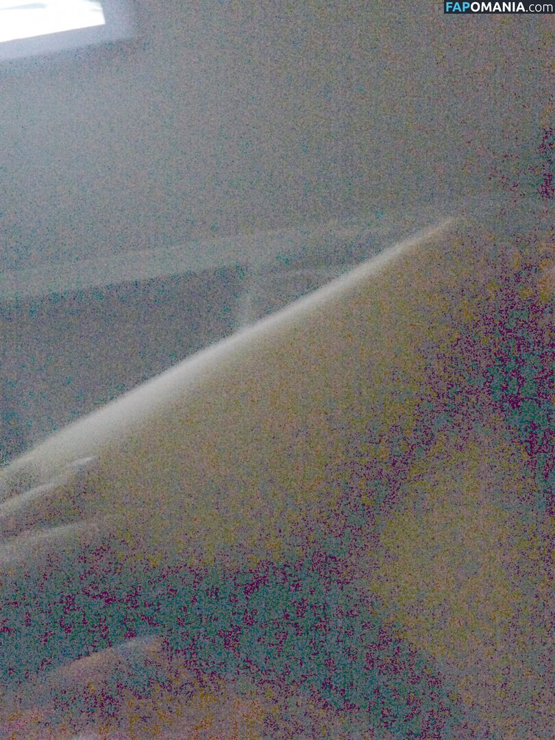 Ashley Mulheron Γυμνός Διαρρεύσαστη φωτογραφία #170