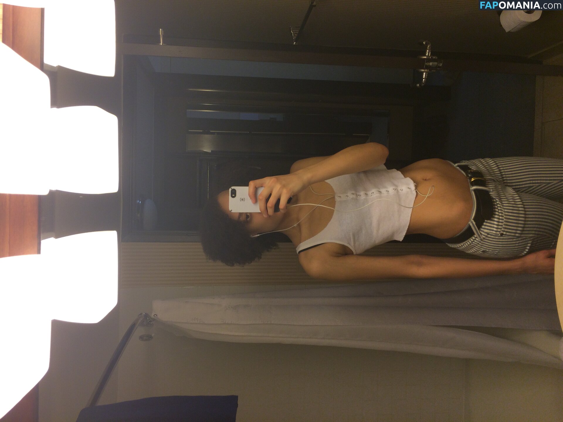 Britne Oldford Γυμνός Διαρρεύσαστη φωτογραφία #14