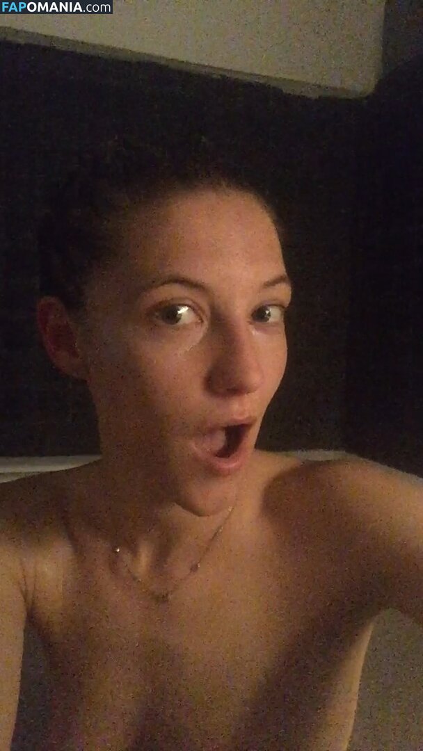 Caitlin Gerard Γυμνός Διαρρεύσαστη φωτογραφία #9