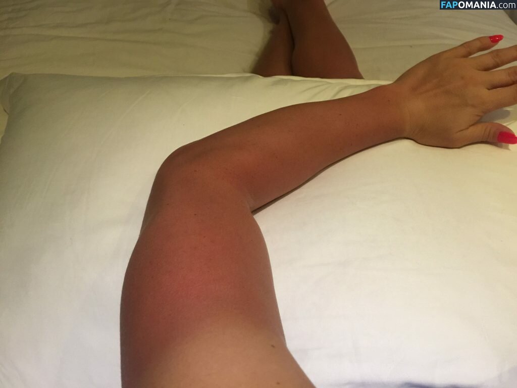 Carly Booth Γυμνός Διαρρεύσαστη φωτογραφία #53