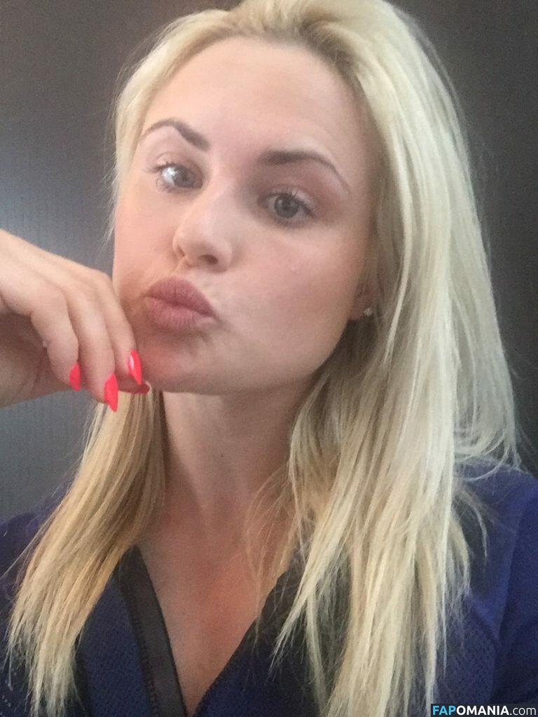 Carly Booth Γυμνός Διαρρεύσαστη φωτογραφία #74