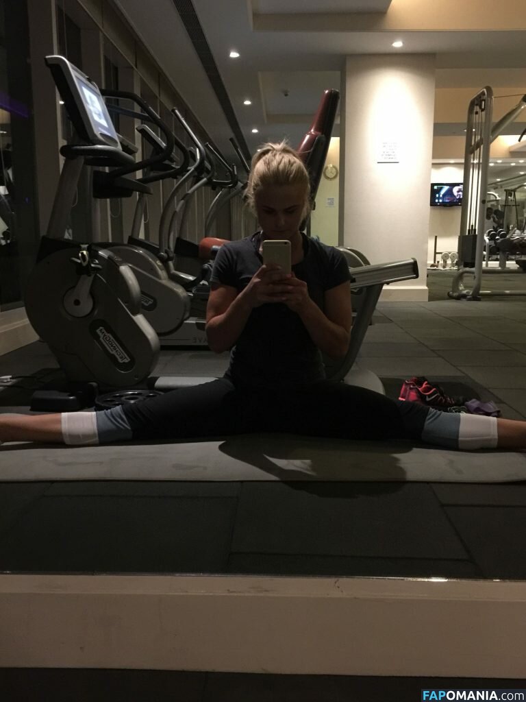 Carly Booth Γυμνός Διαρρεύσαστη φωτογραφία #88