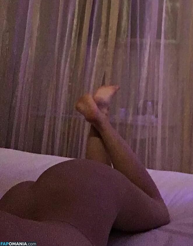 Caroline Vreeland Γυμνός Διαρρεύσαστη φωτογραφία #29