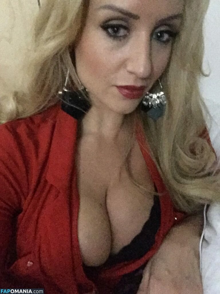 Catherine Tyldesley Γυμνός Διαρρεύσαστη φωτογραφία #21