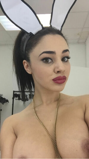 Courtnie Quinlan