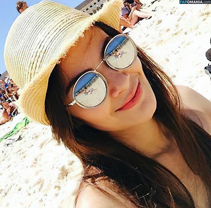 Cut Tari Γυμνός Διαρρεύσαστη φωτογραφία #68