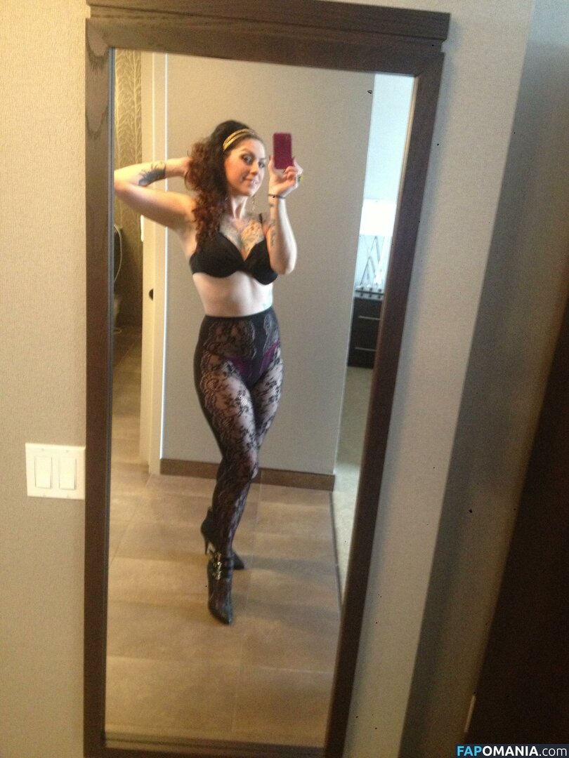 Danielle Colby Γυμνός Διαρρεύσαστη φωτογραφία #13