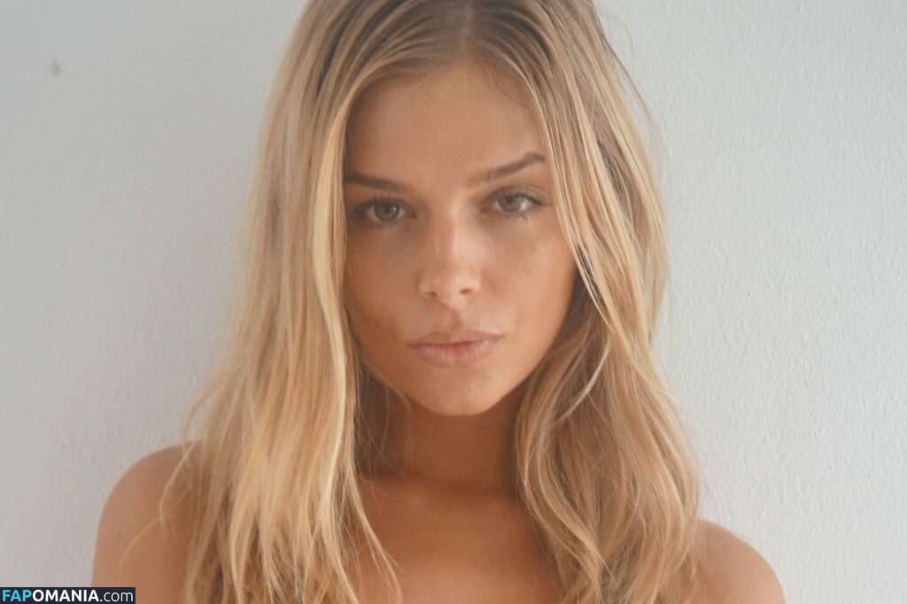 Danielle Knudson Γυμνός Διαρρεύσαστη φωτογραφία #202