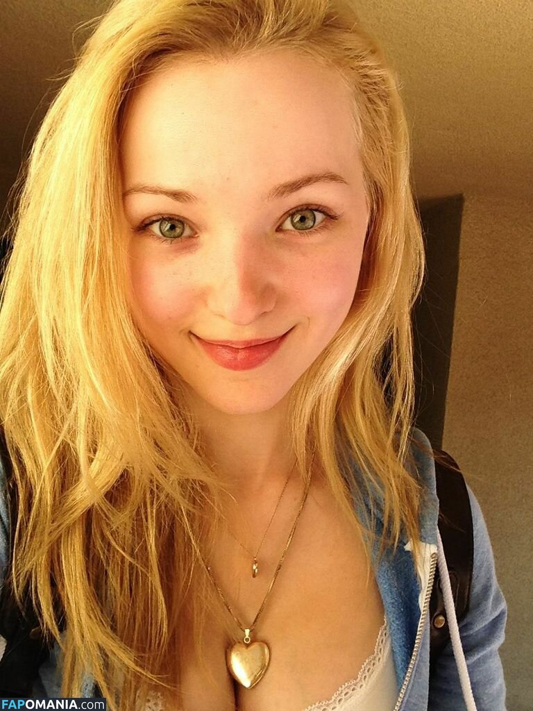 Dove Cameron Γυμνός Διαρρεύσαστη φωτογραφία #1