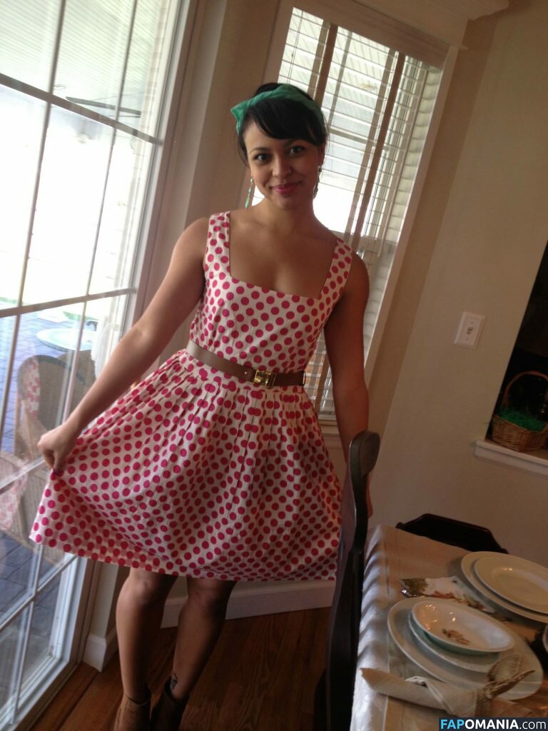 Ellenore Scott Γυμνός Διαρρεύσαστη φωτογραφία #5