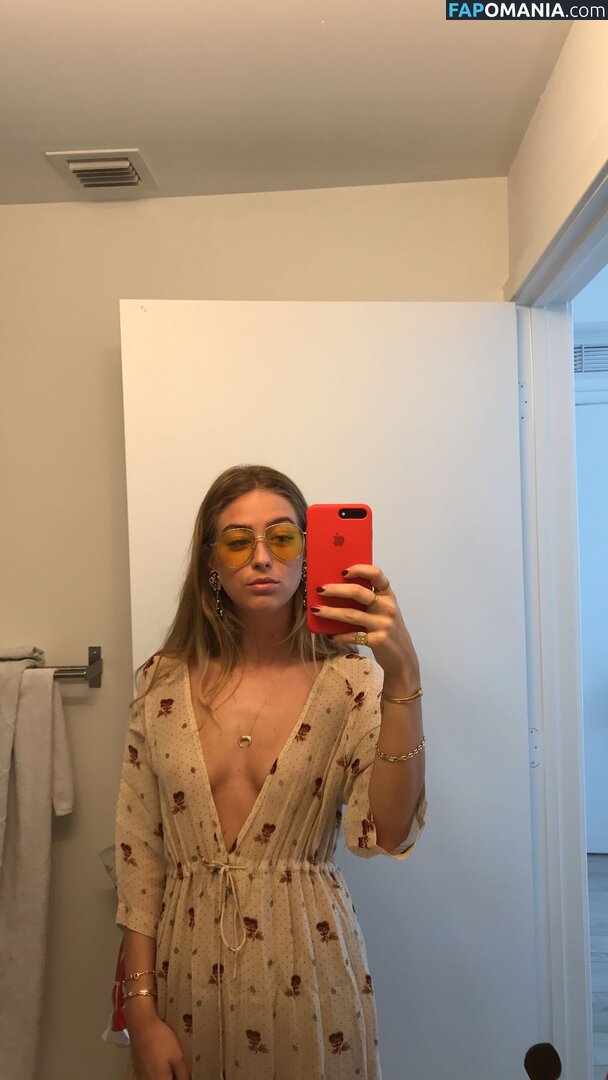 Emili Sindlev Γυμνός Διαρρεύσαστη φωτογραφία #12