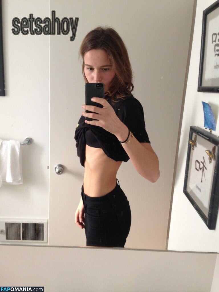 Emily DiDonato Γυμνός Διαρρεύσαστη φωτογραφία #39