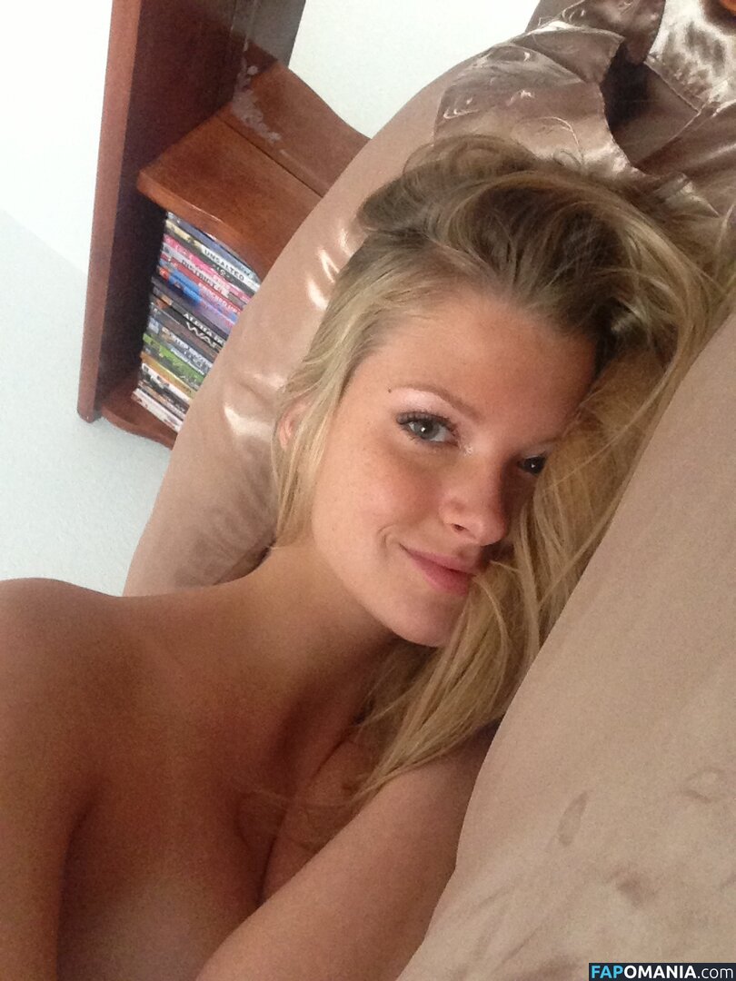 Erin Cummins Γυμνός Διαρρεύσαστη φωτογραφία #53