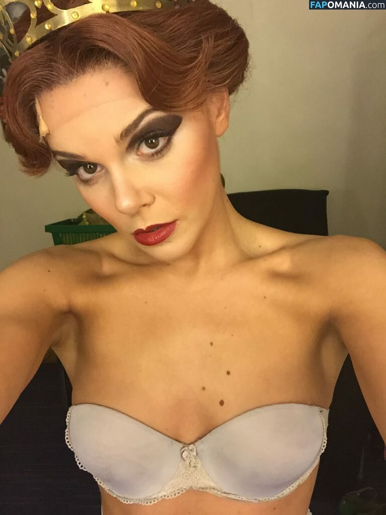 Faye Brookes Γυμνός Διαρρεύσαστη φωτογραφία #26