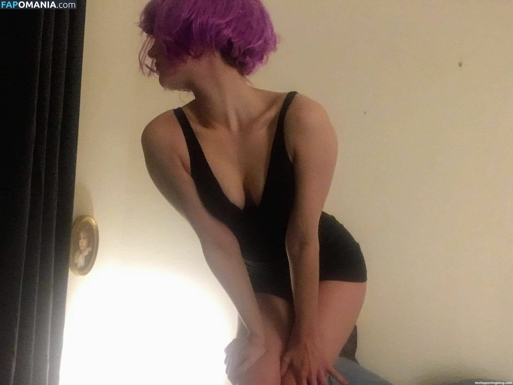 Fleur Geffrier Γυμνός Διαρρεύσαστη φωτογραφία #10