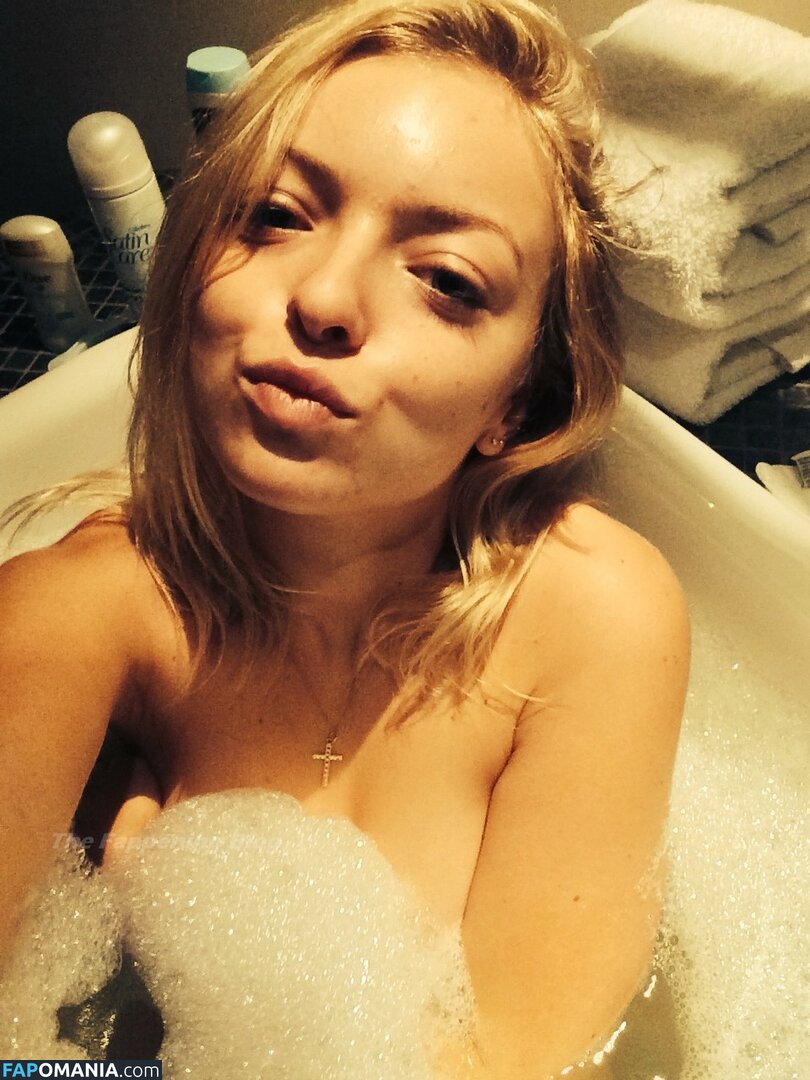Francesca Eastwood Γυμνός Διαρρεύσαστη φωτογραφία #2