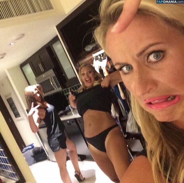 Hayley McQueen Γυμνός Διαρρεύσαστη φωτογραφία #5