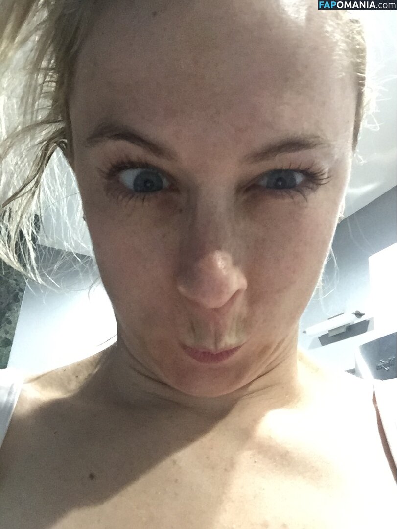 Iliza Shlesinger Γυμνός Διαρρεύσαστη φωτογραφία #184