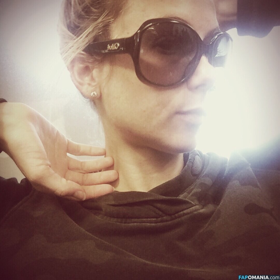 Iliza Shlesinger Γυμνός Διαρρεύσαστη φωτογραφία #195