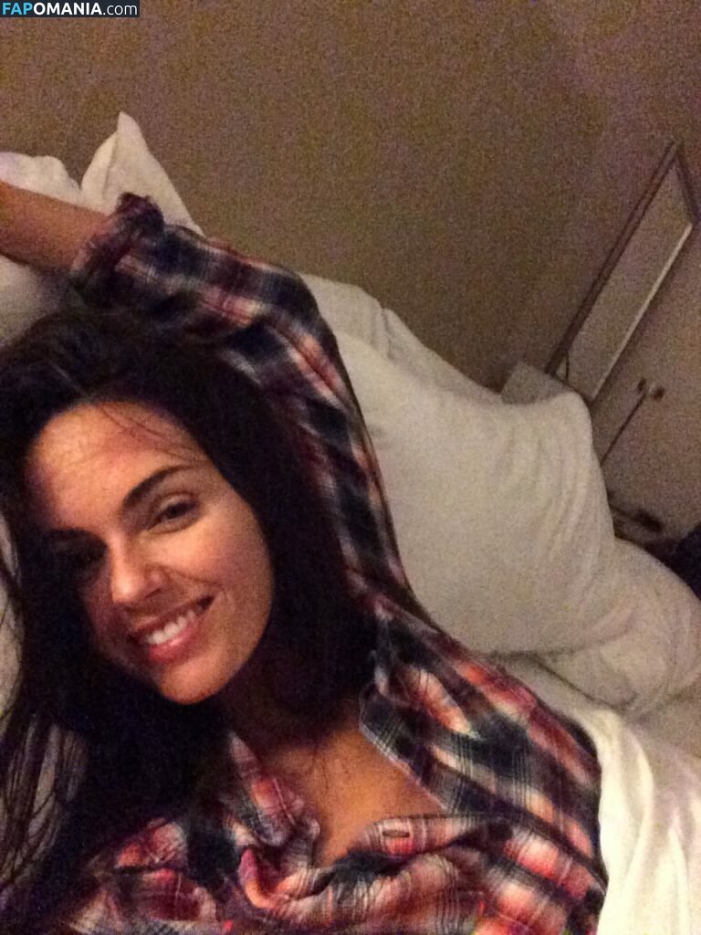 Jennifer Metcalfe Γυμνός Διαρρεύσαστη φωτογραφία #26