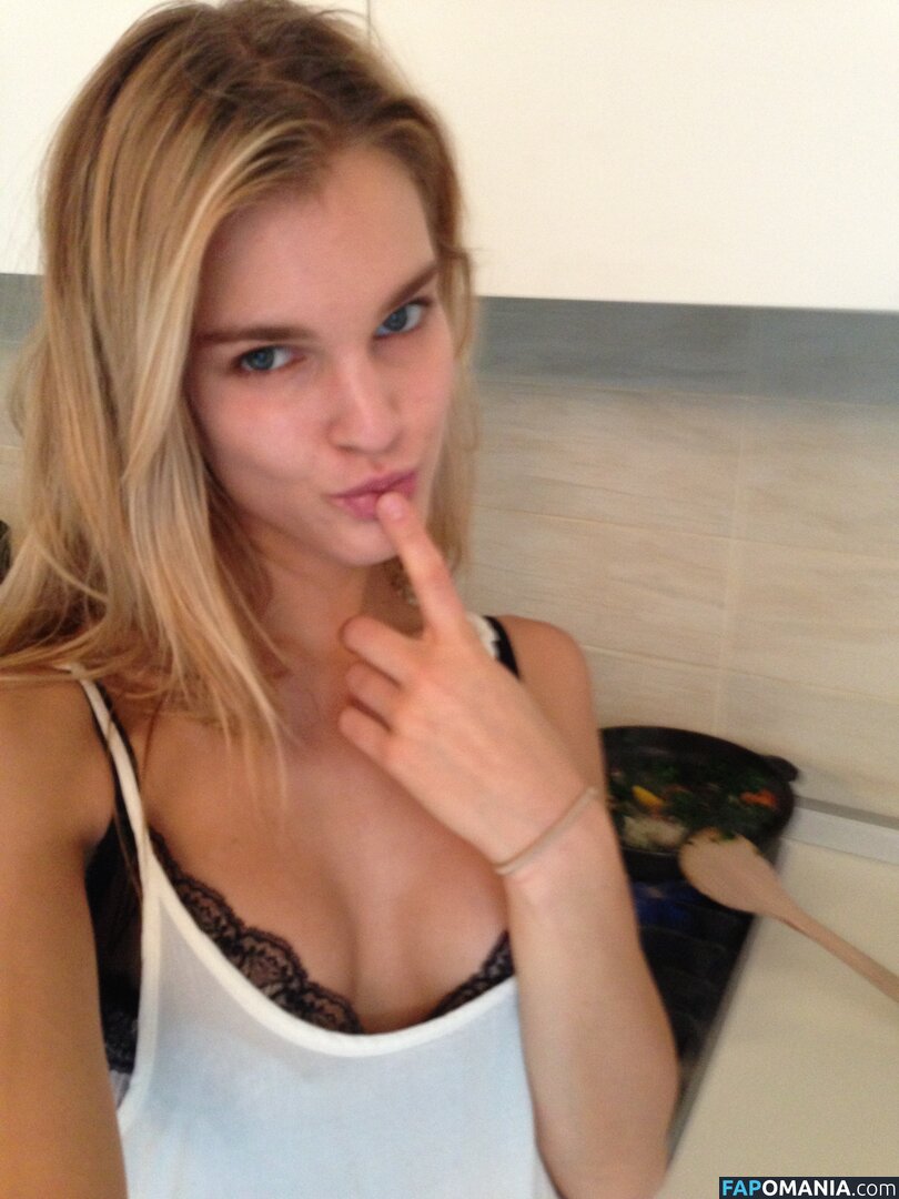 Joy Corrigan Γυμνός Διαρρεύσαστη φωτογραφία #3