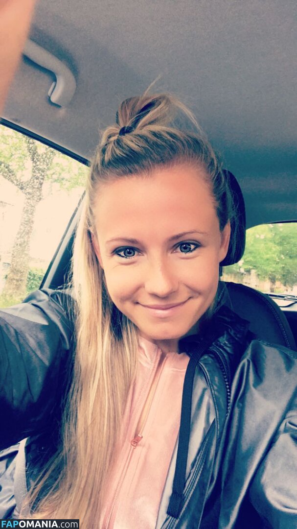 Julia Simic Γυμνός Διαρρεύσαστη φωτογραφία #16