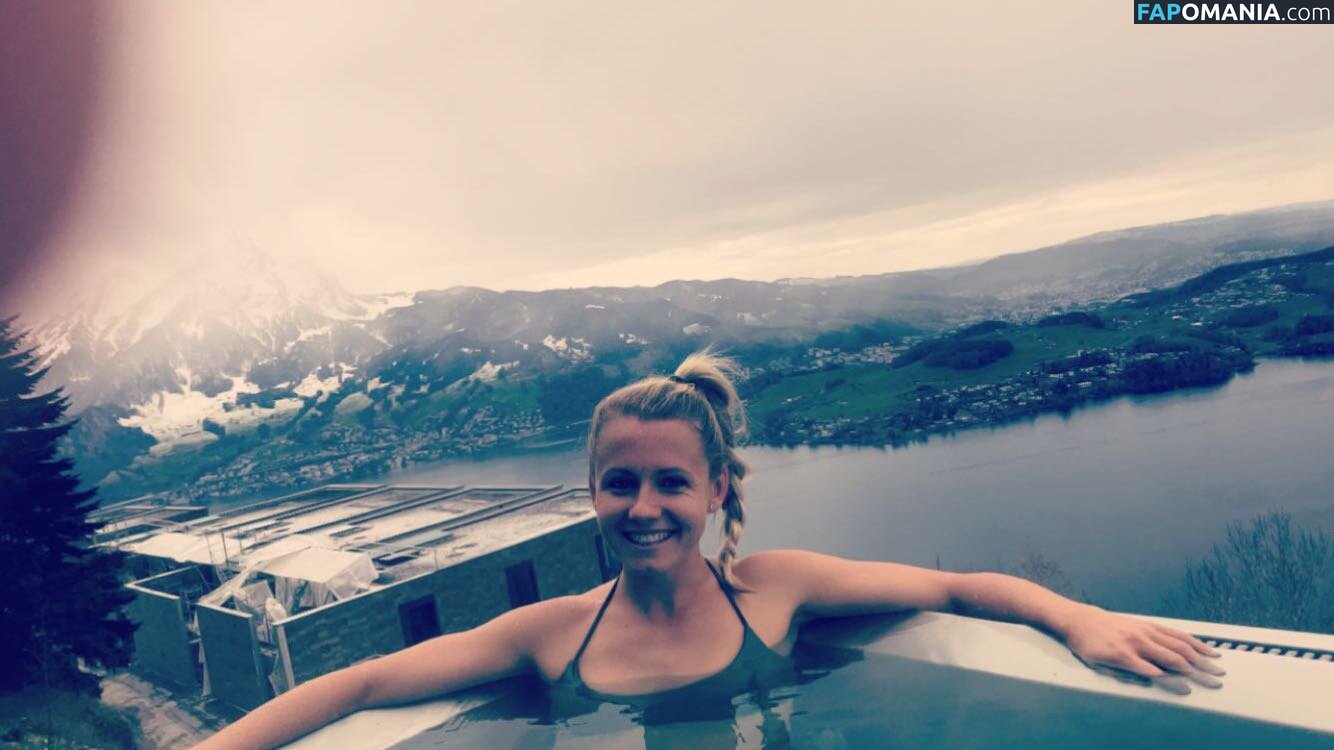 Julia Simic Γυμνός Διαρρεύσαστη φωτογραφία #30