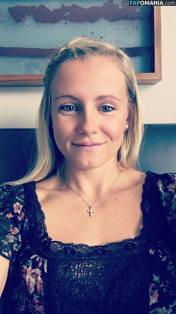 Julia Simic Γυμνός Διαρρεύσαστη φωτογραφία #50