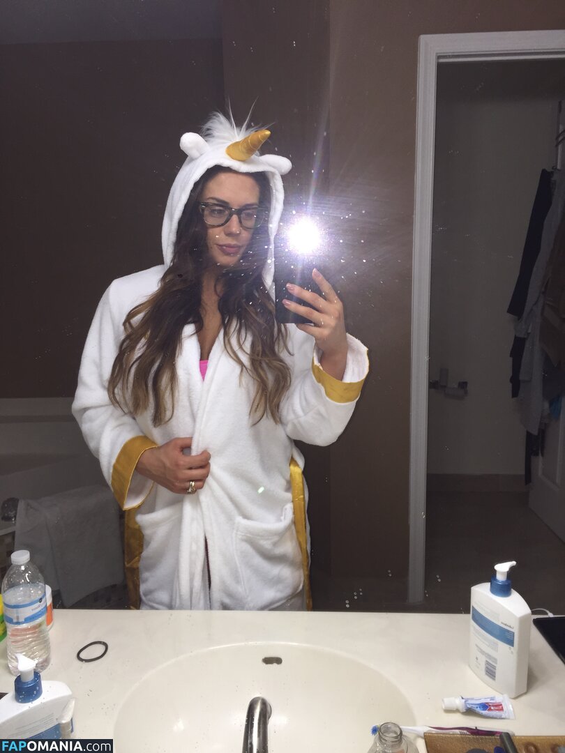 Kaitlyn WWE Γυμνός Διαρρεύσαστη φωτογραφία #72