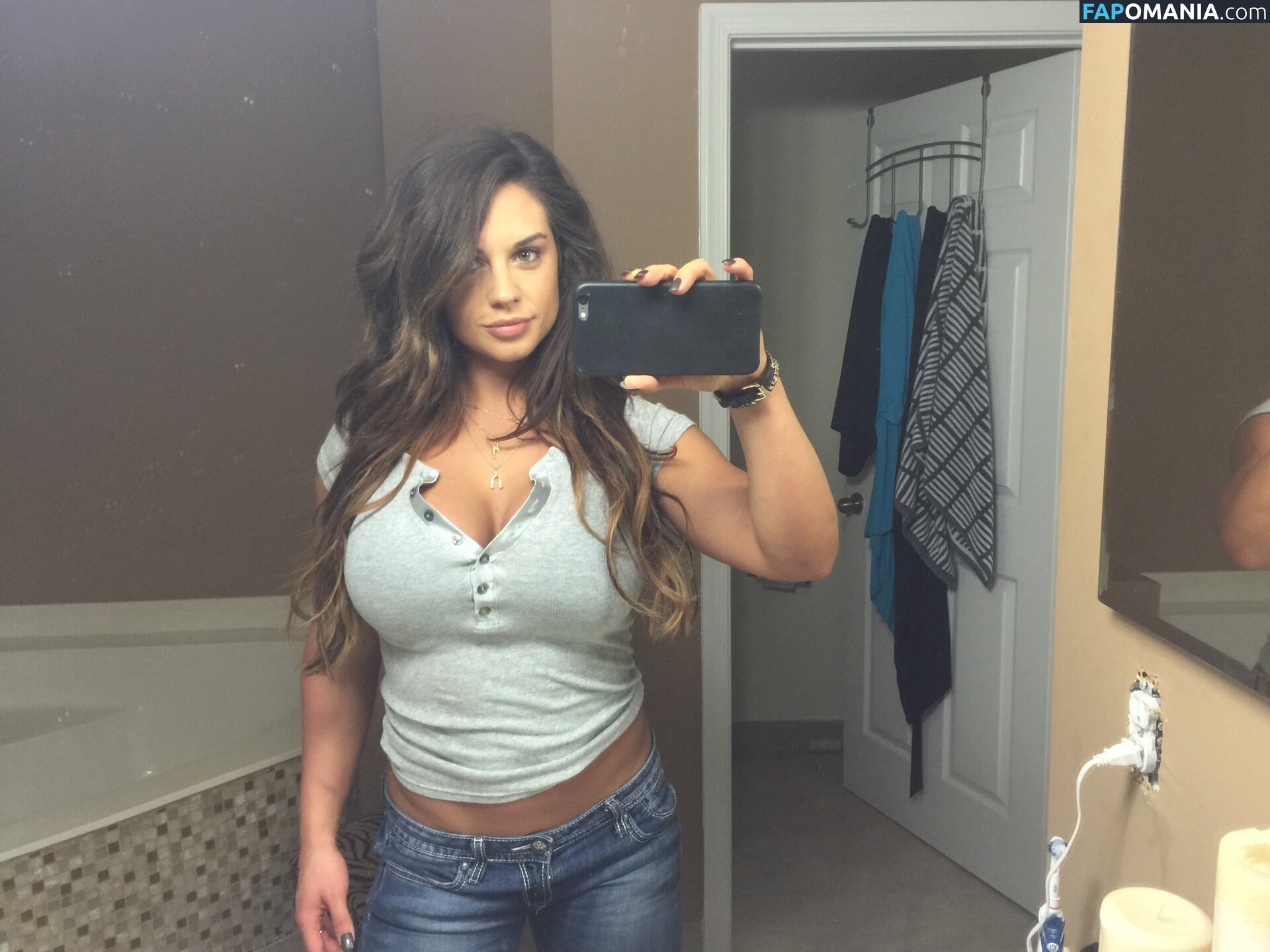 Kaitlyn WWE Γυμνός Διαρρεύσαστη φωτογραφία #153