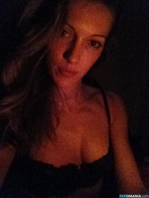 Katie Cassidy Γυμνός Διαρρεύσαστη φωτογραφία #8