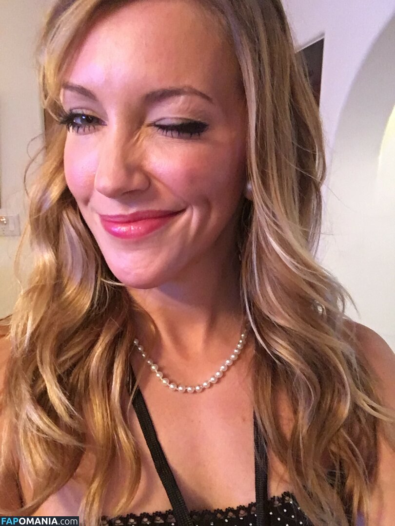 Katie Cassidy Γυμνός Διαρρεύσαστη φωτογραφία #14