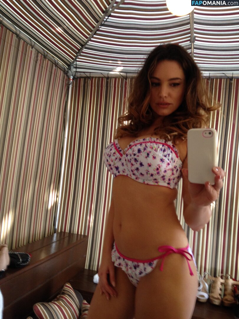 Kelly Brook Γυμνός Διαρρεύσαστη φωτογραφία #12