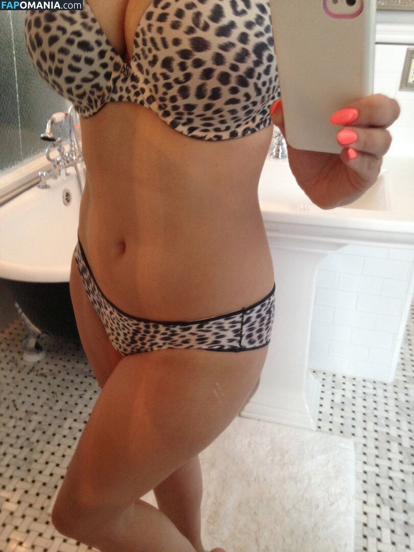 Kelly Brook Γυμνός Διαρρεύσαστη φωτογραφία #37