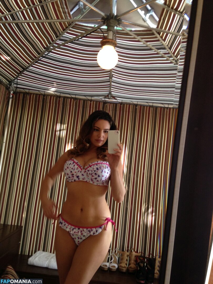Kelly Brook Γυμνός Διαρρεύσαστη φωτογραφία #38