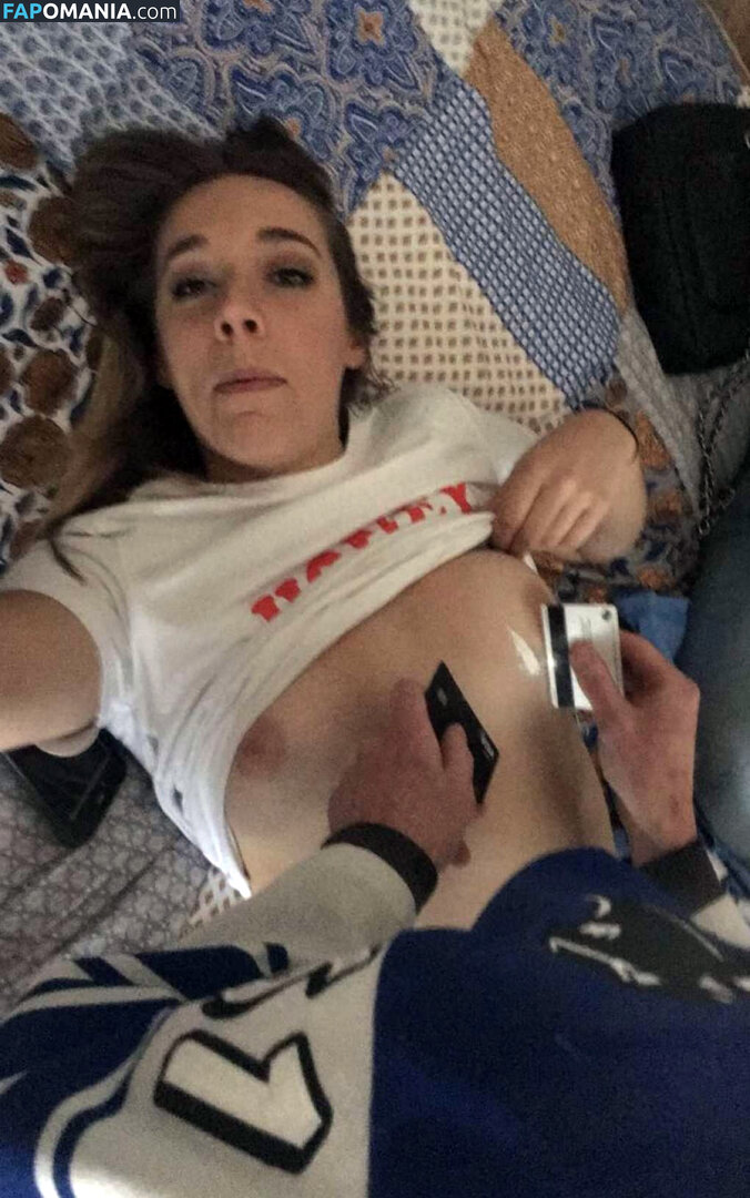 Kelsey Kay Holmer Γυμνός Διαρρεύσαστη φωτογραφία #17