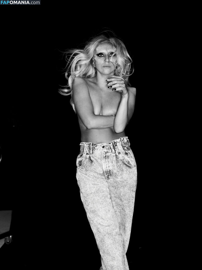Lady Gaga Γυμνός Διαρρεύσαστη φωτογραφία #542