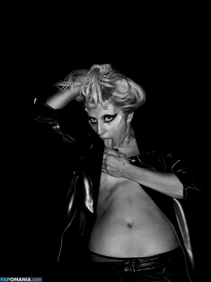 Lady Gaga Γυμνός Διαρρεύσαστη φωτογραφία #556