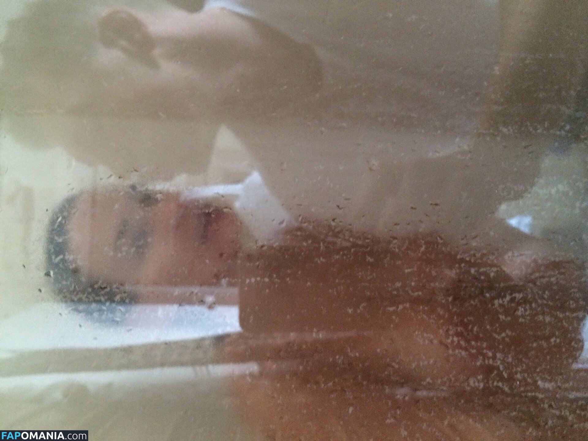 Lara Bingle Γυμνός Διαρρεύσαστη φωτογραφία #235