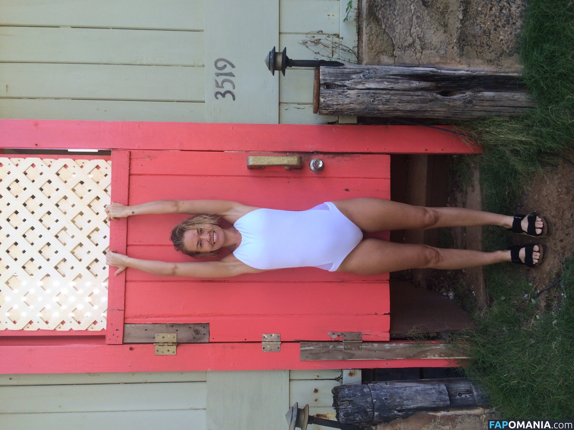 Lara Bingle Γυμνός Διαρρεύσαστη φωτογραφία #340