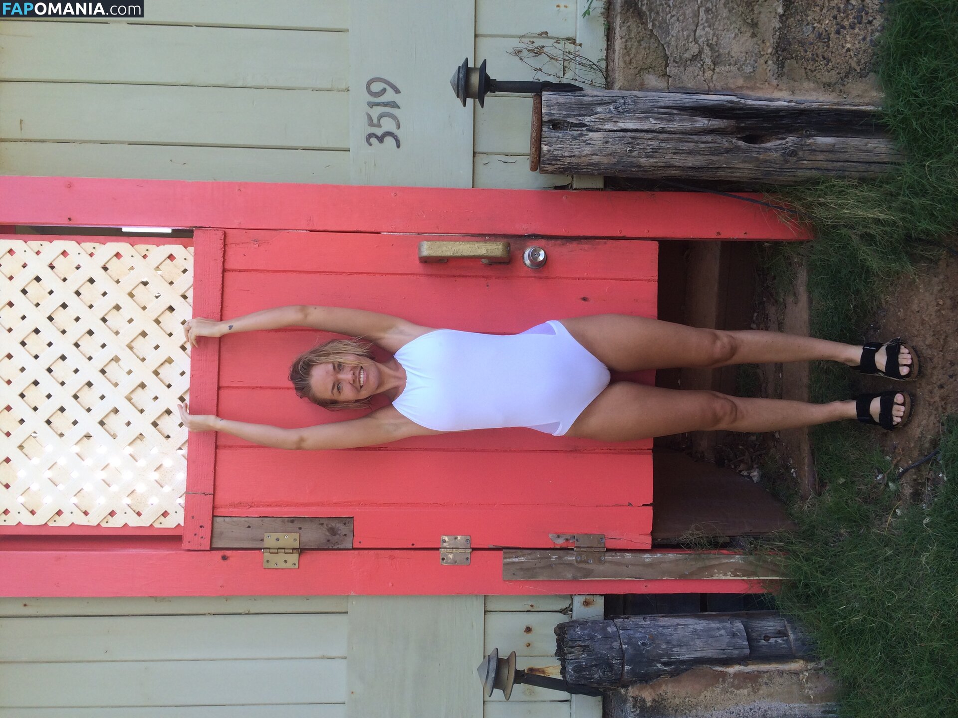 Lara Bingle Γυμνός Διαρρεύσαστη φωτογραφία #341