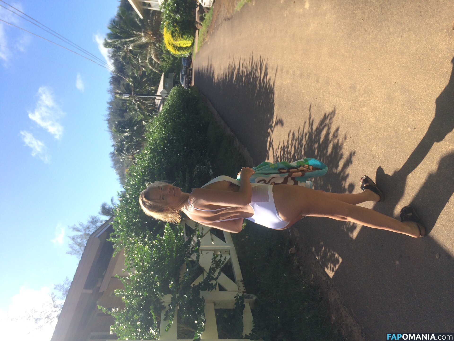 Lara Bingle Γυμνός Διαρρεύσαστη φωτογραφία #359