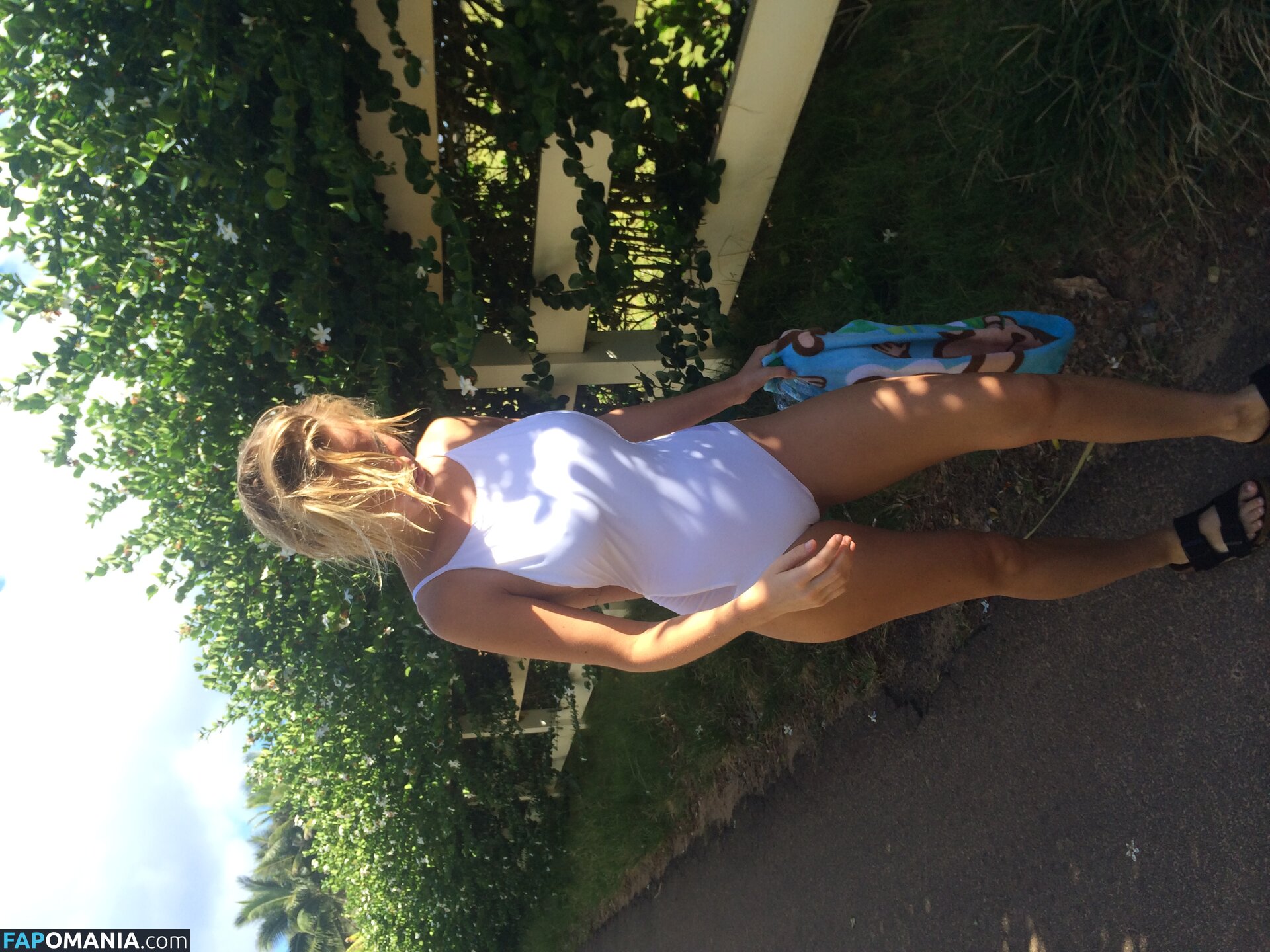 Lara Bingle Γυμνός Διαρρεύσαστη φωτογραφία #386