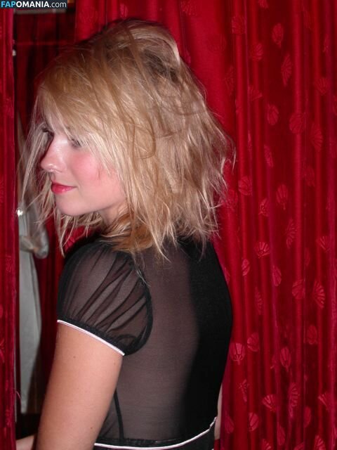 Laura Ramsey Γυμνός Διαρρεύσαστη φωτογραφία #10